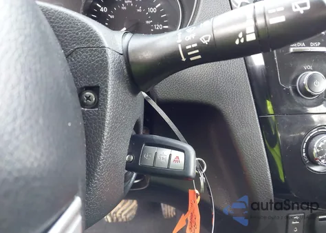 2015 Nissan Rogue S z USA, uszkodzony, nr VIN 5N1AT2MV0FC781571